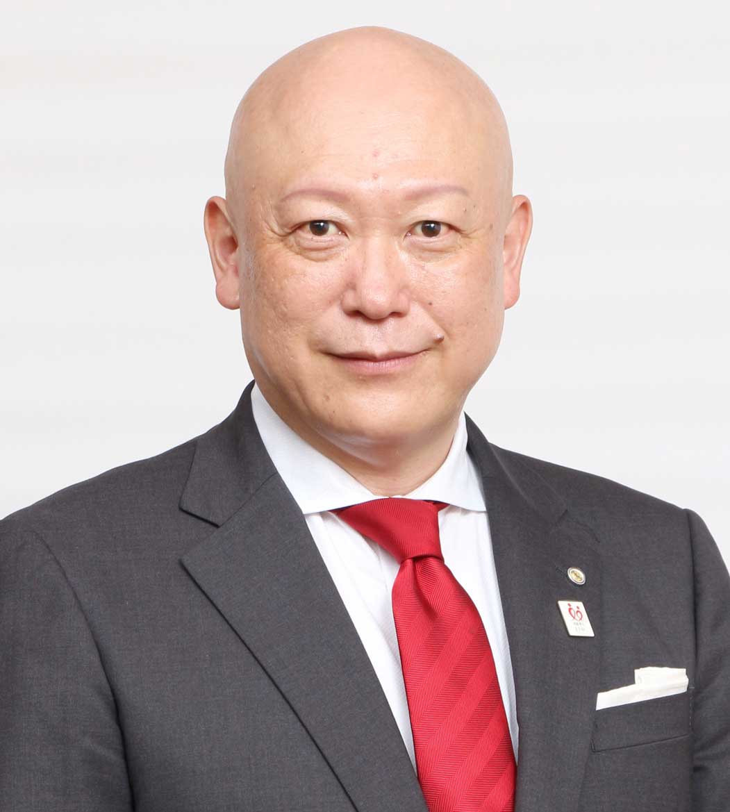 代表社員　鈴木龍介